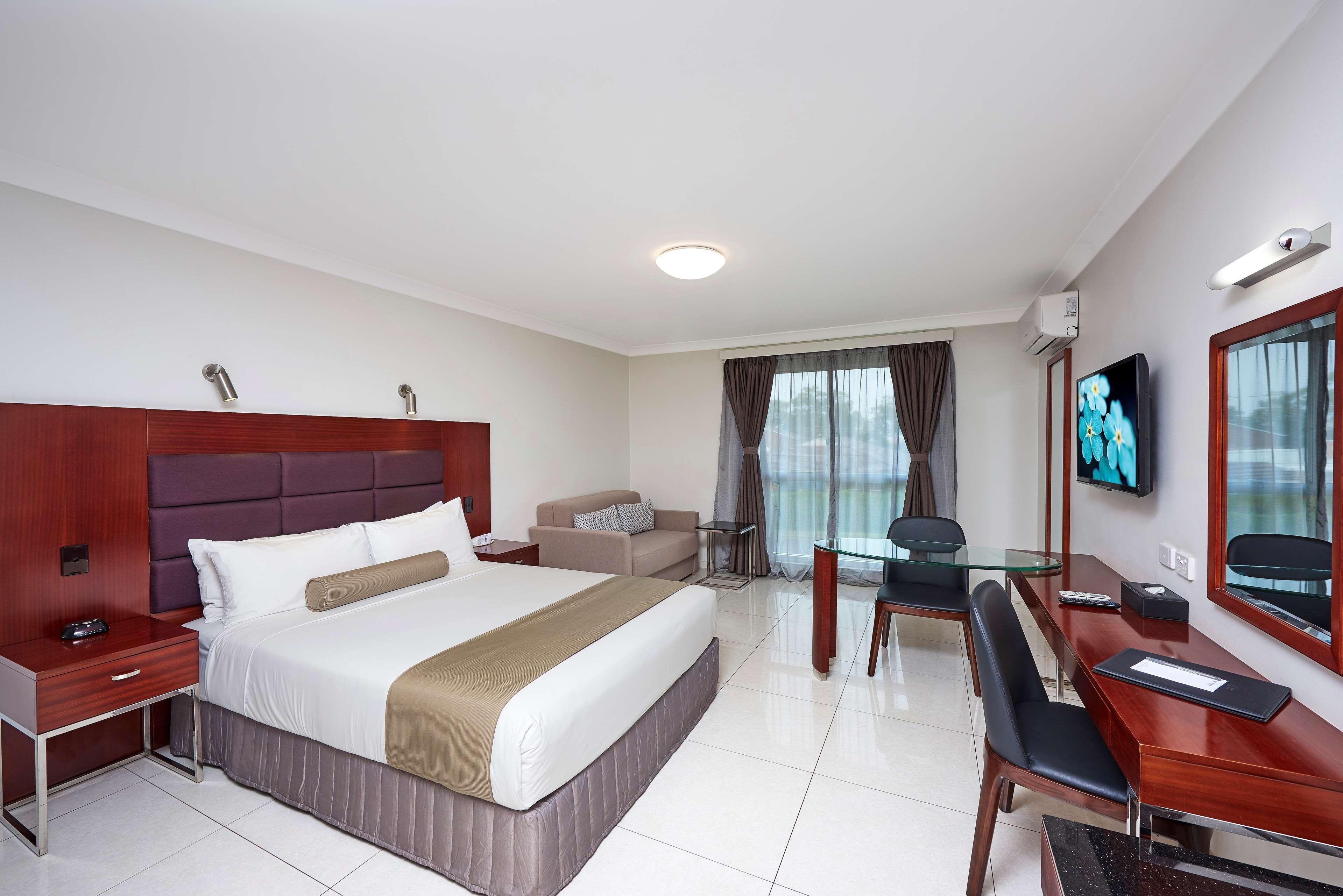 Best Western Casula Motor Inn Eksteriør billede