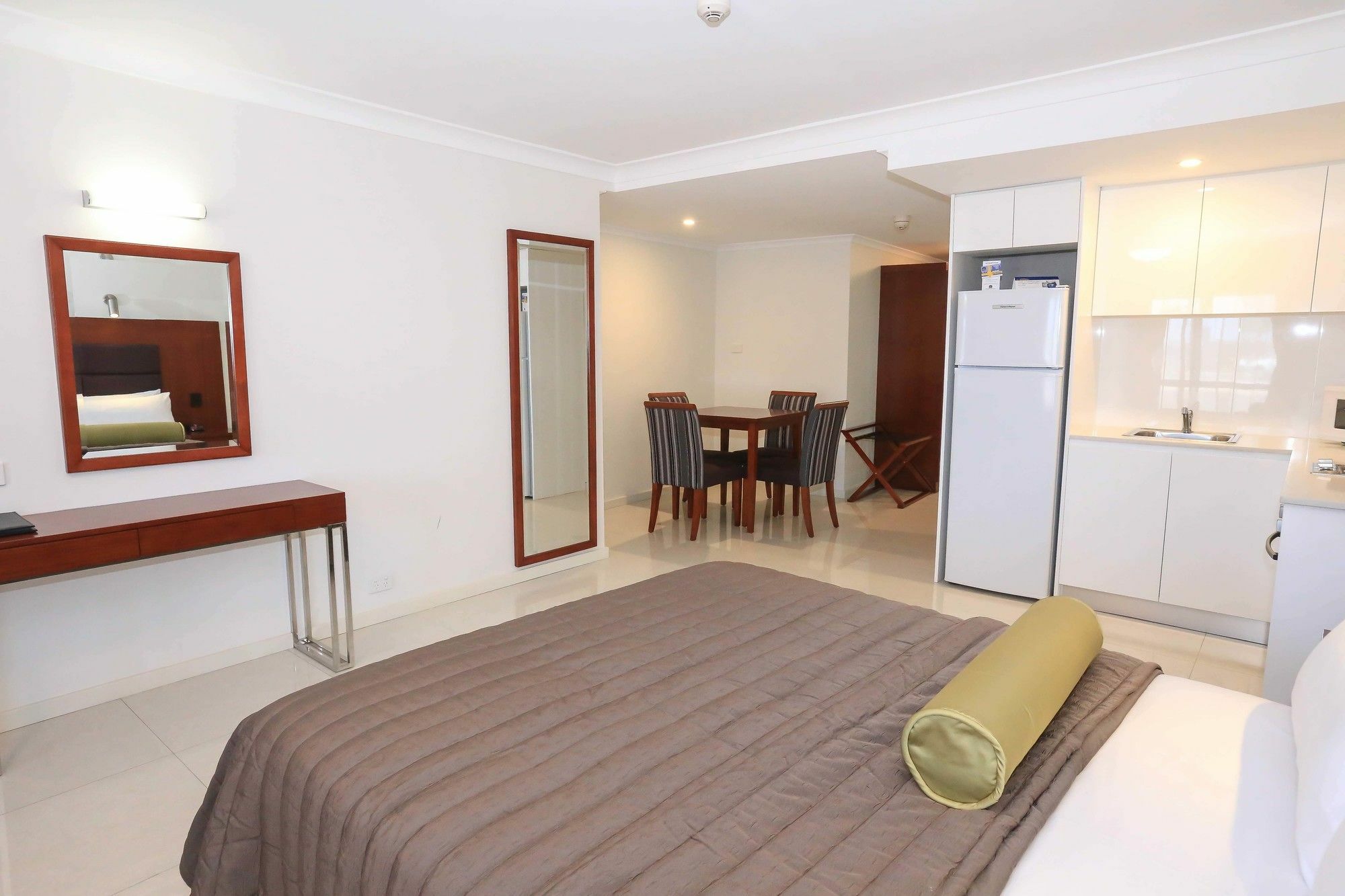 Best Western Casula Motor Inn Eksteriør billede